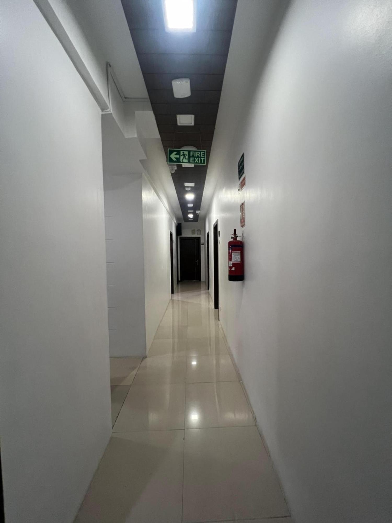 Hotel Supreme - Cuffe Parade Mumbai Exterior photo