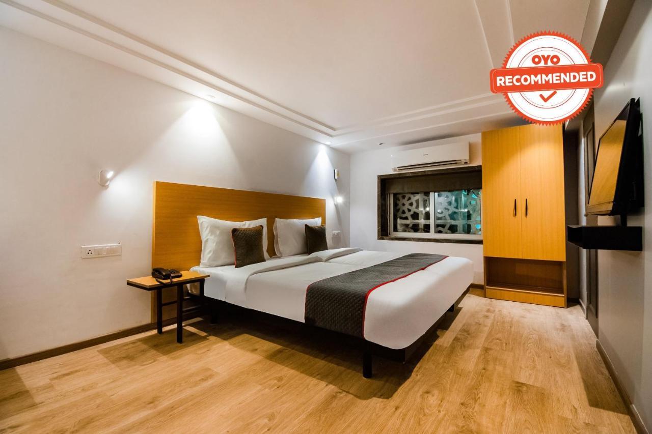 Hotel Supreme - Cuffe Parade Mumbai Exterior photo